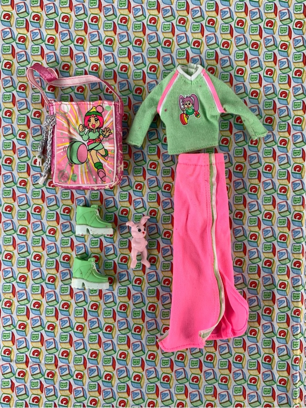 Barbie Totally YoYo Activity Outfit.